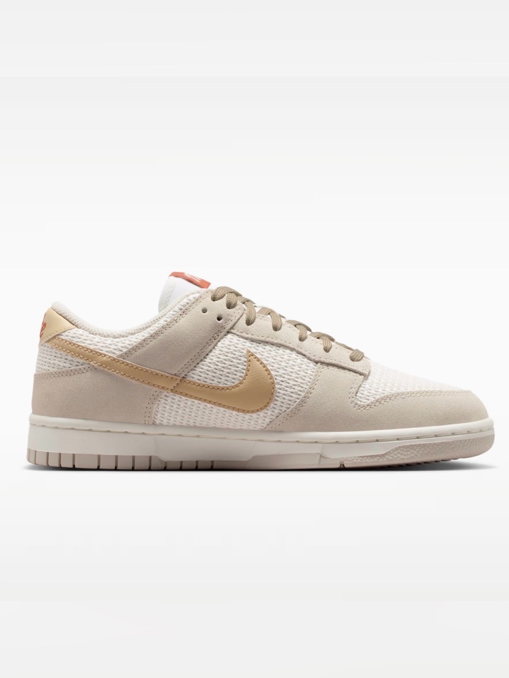 Nike Cream Low Dunk Leather And Suede Sneakers Women’s Size 9.5 Men’s Size 8